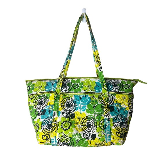 Excellent VERA BRADLEY 💚 Floral LARGE Tote w/Zipper HOST PICK - Picture 3 of 8